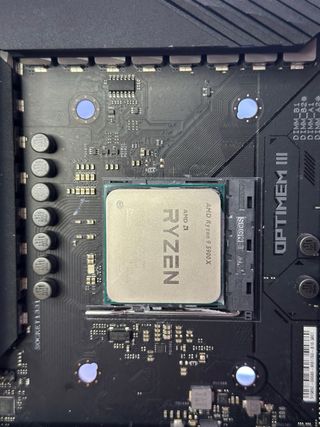 ASUS ROG CROSSHAIR VIII DARK HERO + RYZEN 5900X