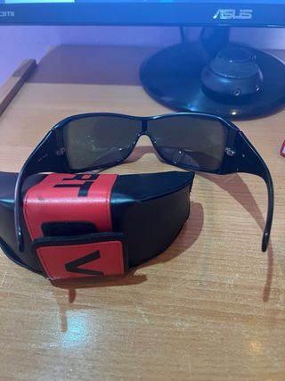 Gafas Vogue Negras y Rojas