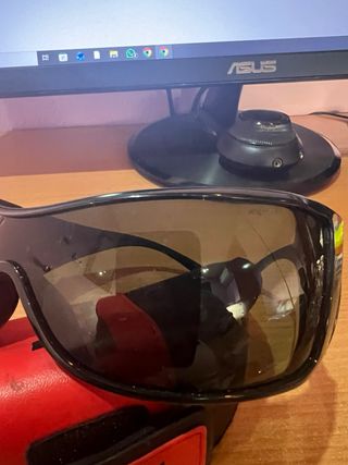 Gafas Vogue Negras y Rojas