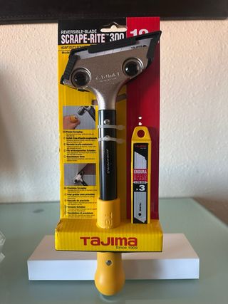 Rascador Tajima SCRAPE-RITE 300 con recambios