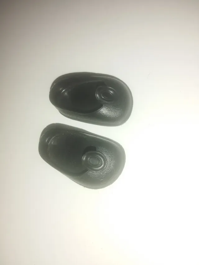 Scarpe con bottone per bambola Nancy nere