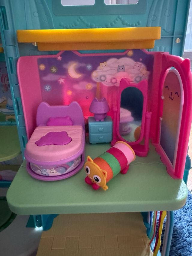 Casa de Muñecas Gabby Cat 4 Habitaciones