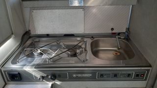 Mercedes MB100 Camper Weinsberg · 4 plazas · ducha