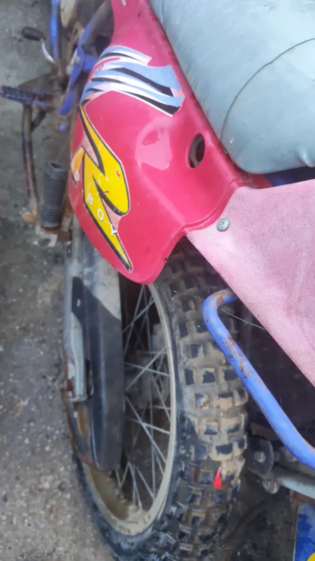 Plásticos Derbi Senda Antigua Roja