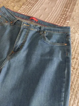 Pantalón vaquero azul