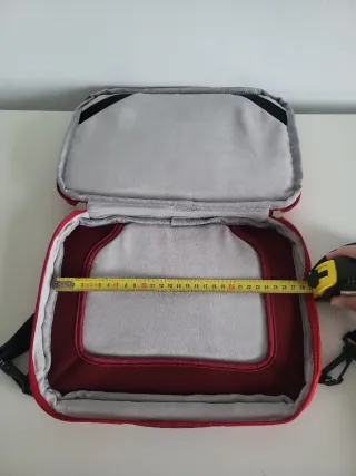 Funda portátil/tablet roja con diseño para 11"