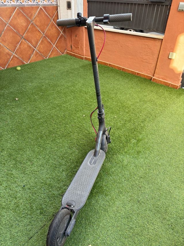 Patinete Eléctrico Negro