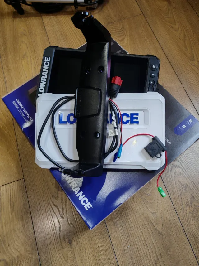 Sonda Lowrance Elite FS 9