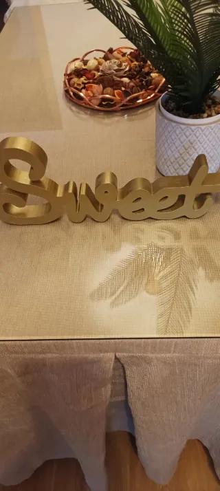 Letrero decorativo Sweet dorado madera