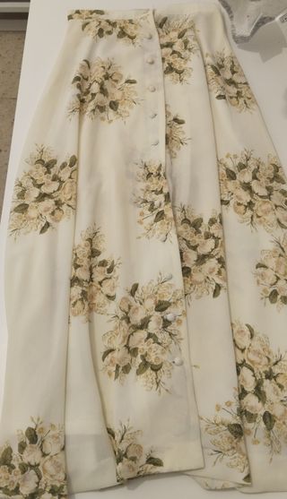 Falda larga floral