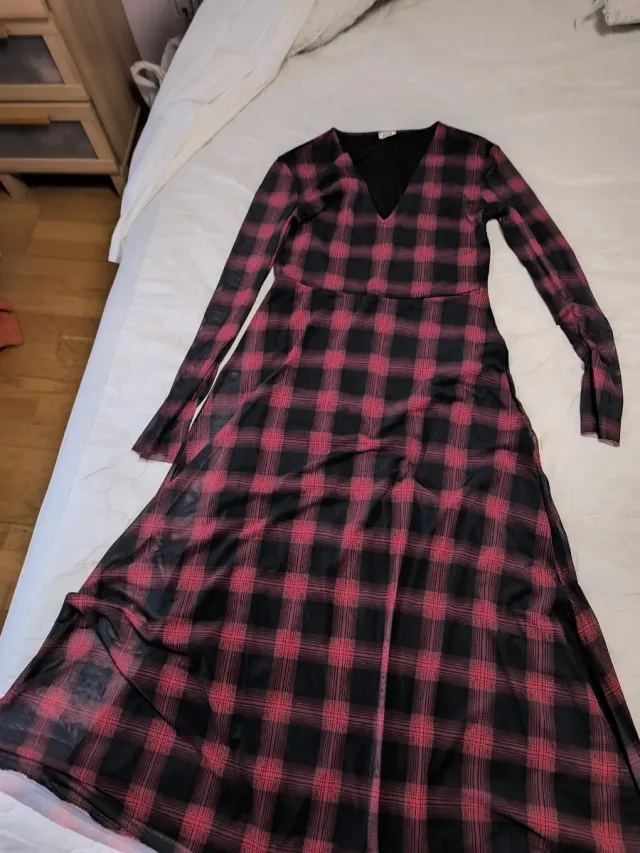 Vestido Pinkie Cuadros Rojo y Negro Talla M