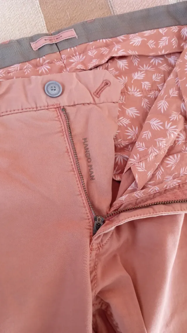 Pantalones naranjas hombre