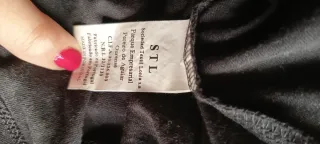 Camiseta Carolina Herrera Negra Manga Larga