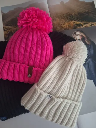 Berretto 100% lana fatto a mano