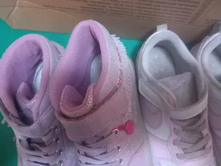 Set 2 paia Scarpe bambina 33 Nike e Lelli Kelly