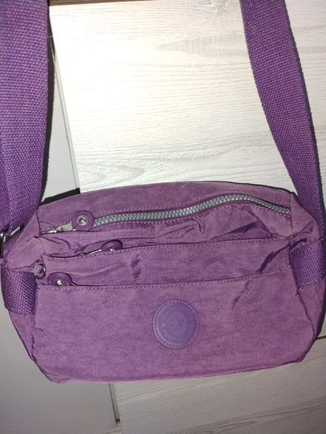 Bolso morado