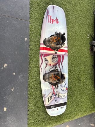 Tabla Wakeboard Hyperlite 131 Medidas 1.30X41