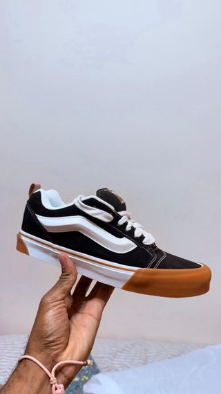 Zapatillas Vans Knu Skool Gum Bumper Black