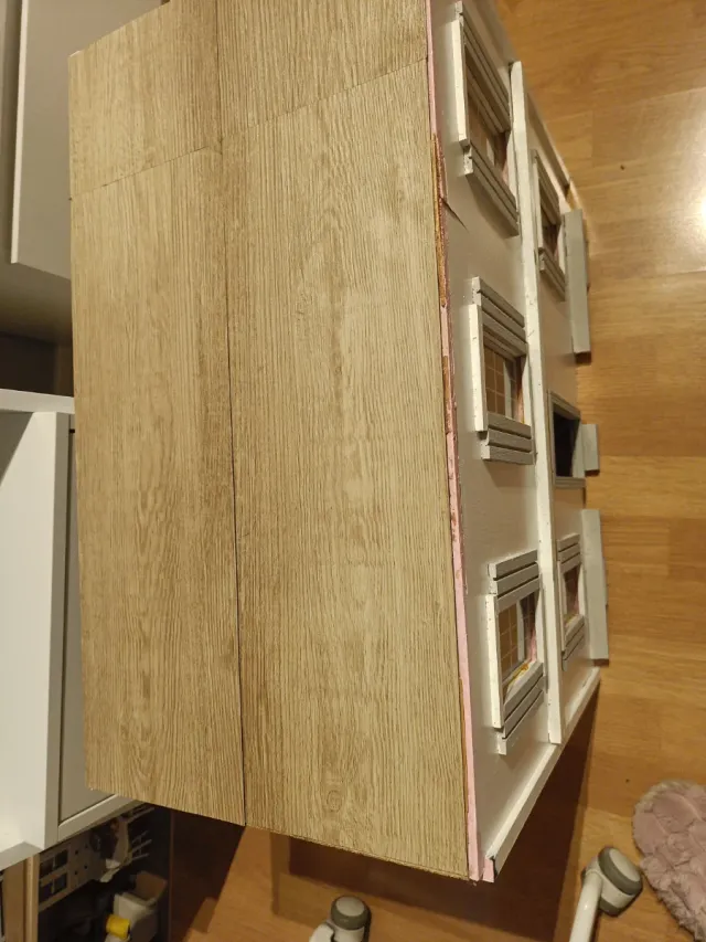 Casa de muñecas escala 1/12