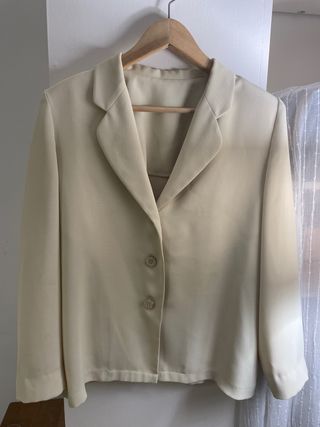 Chaquetilla beige/blanco roto oversize