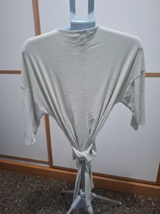Blusa beige cruzada talla única