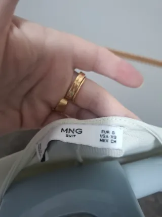 Blusa beige cruzada talla única