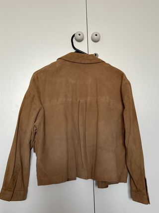 Chaqueta ante Massimo Dutti