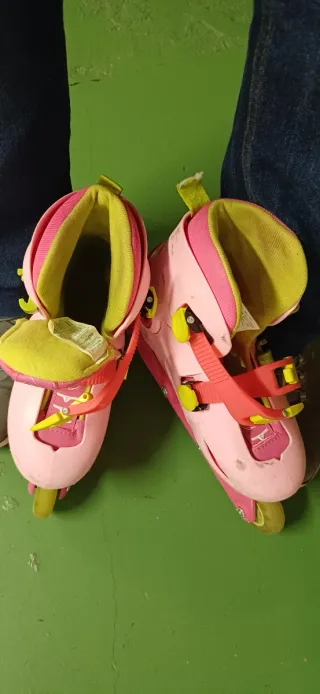 Patines rosas Decathlon T. 30-32