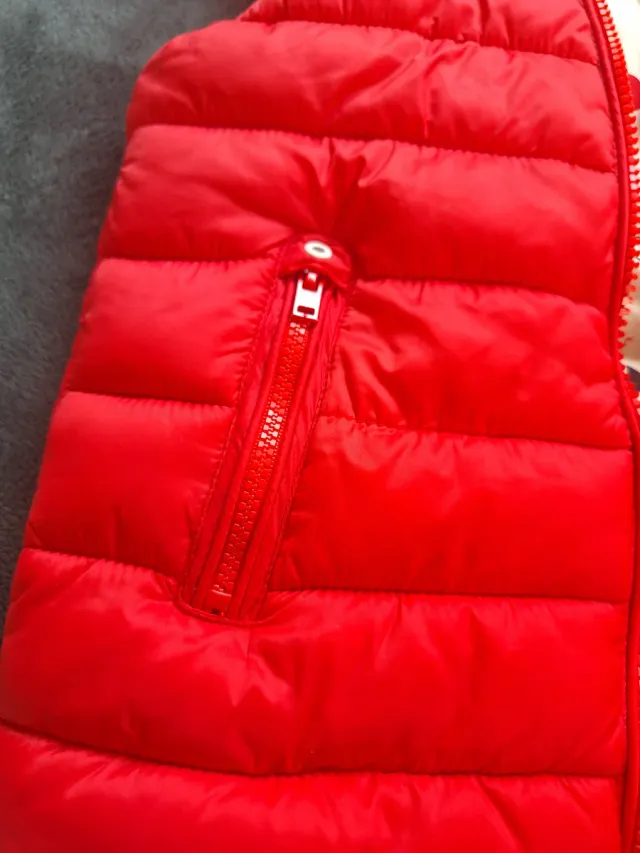 Chaleco niña rojo Zara T.5 años