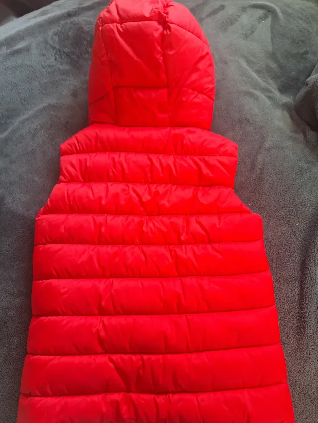 Chaleco niña rojo Zara T.5 años