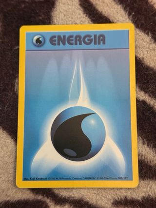 Set di Carta Energia Base Set 100/102