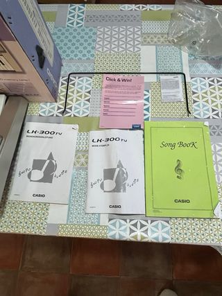 Teclado Casio LK-300TV Sistema de Iluminación