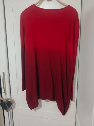 Jersey largo M&V rojo con pedrería