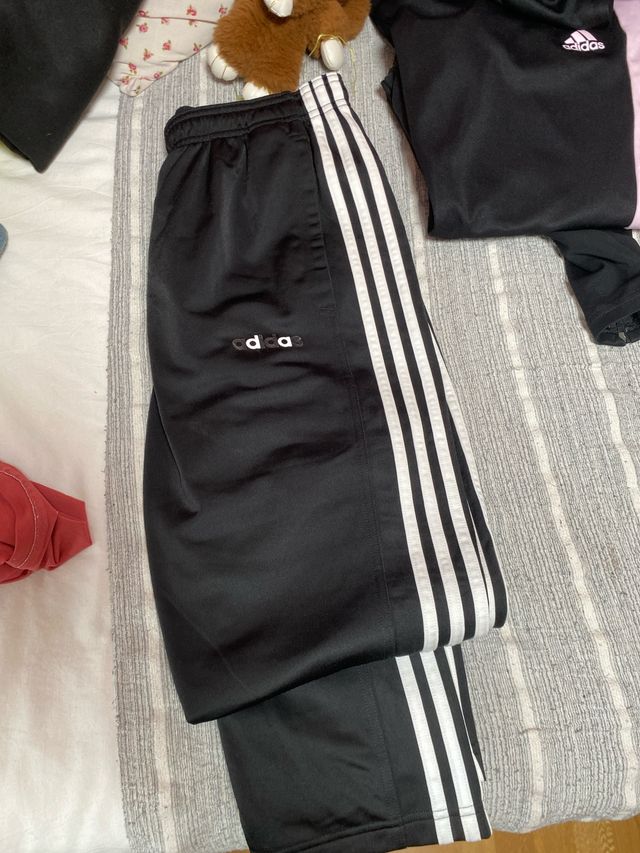 Pantalón Adidas Negro