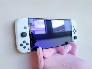 Nintendo Switch OLED 64GB Bianca