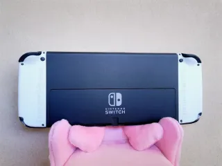 Nintendo Switch OLED 64GB Bianca
