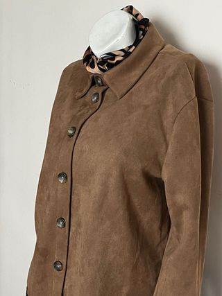 Cazadora ante marrón