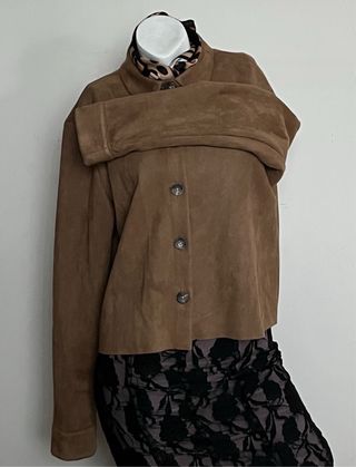 Cazadora ante marrón