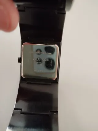 Reloj Guess Negro con Cristales