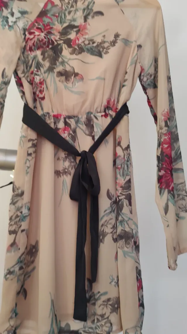 Vestido Vila Clothes floral beige talla S