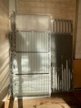 Puerta de garaje 350x275 con marco