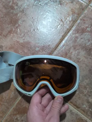 Gafas de esquí naranjas