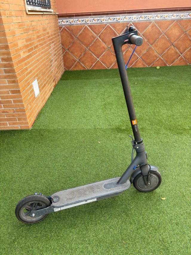 Lote 3 Patinetes Eléctricos