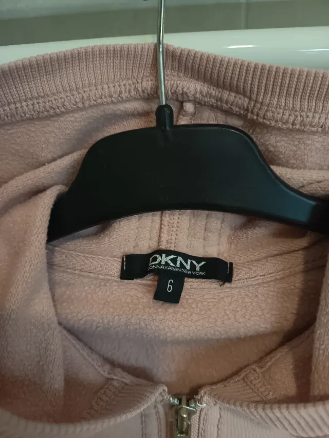 Sudadera con capucha DKNY T:5-6 Rosa