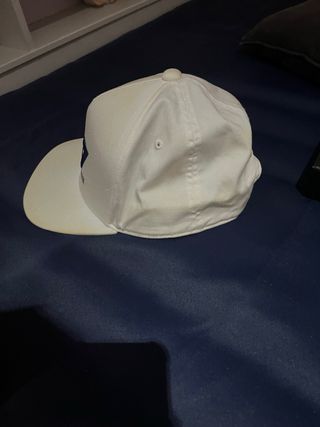 Gorra EA7 Emporio Armani Blanca