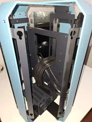 Caja PC Azza Opus 809