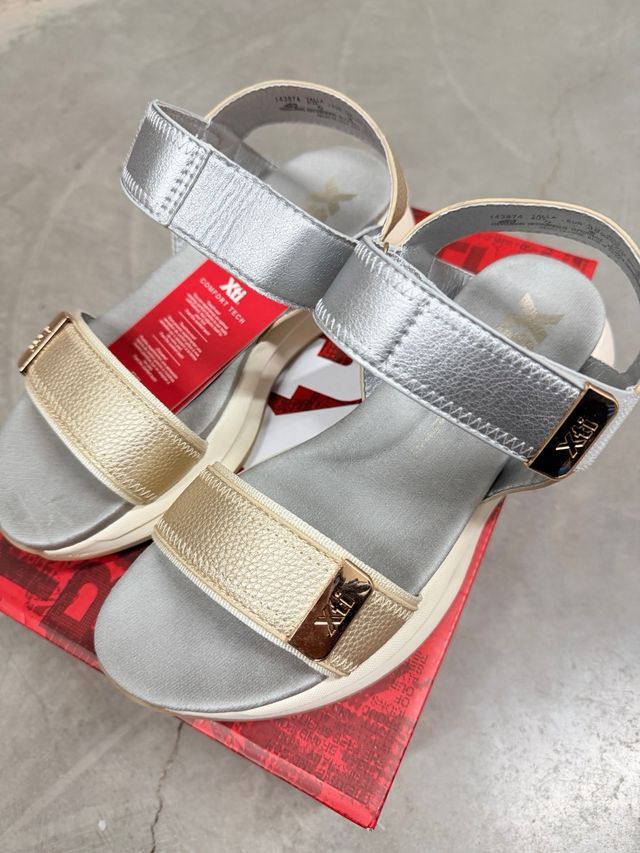 Sandalias Xti Mujer Casual Doradas y Plateadas