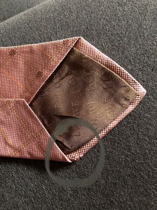 Corbata Loewe rosa original