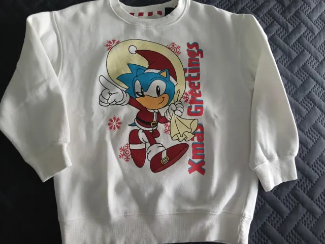 Sudadera Sonic Navideña.Talla 7-8