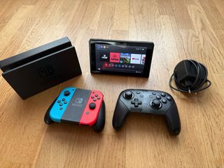 Nintendo Switch + Accessori e Giochi